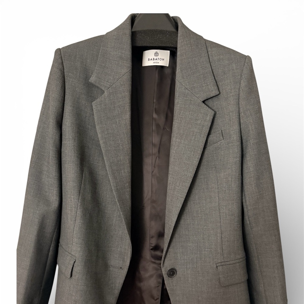 Aritzia Babaton Charcoal Blazer